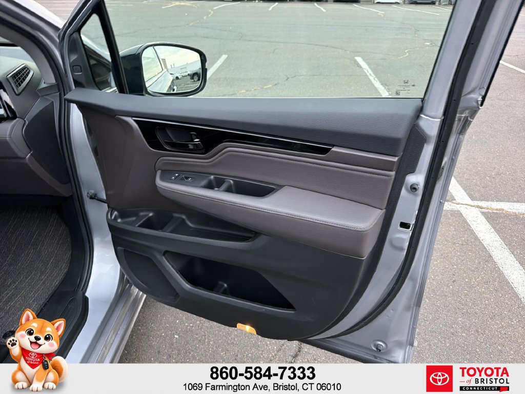 Used 2024 Honda Odyssey Elite image 41