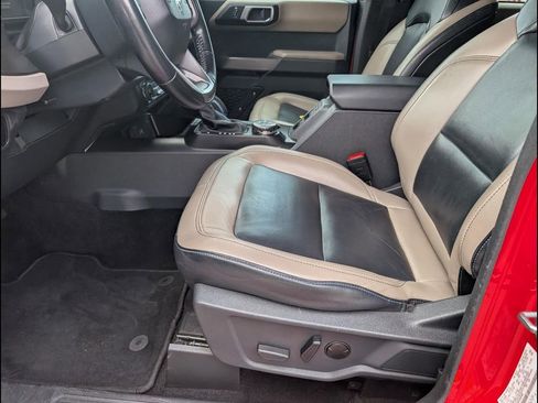 Used 2023 Ford Bronco Wildtrak AWD/4WD image 10