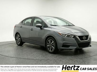 Used 2025 Nissan Versa SV w/ Trunk Package