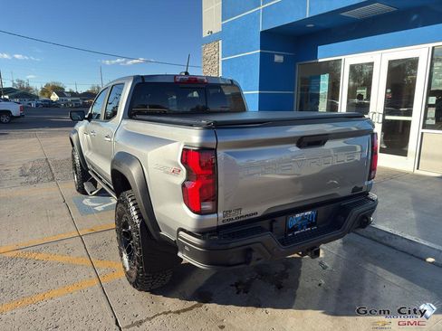 Used 2024 Chevrolet Colorado ZR2 w/ ZR2 Bison Edition image 7