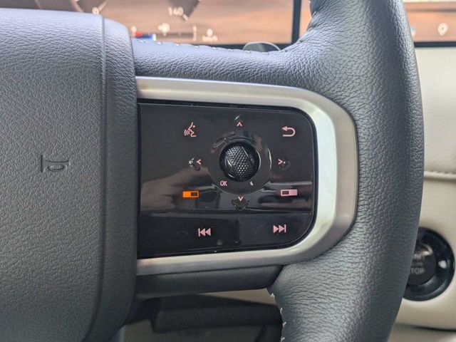 Used 2025 Nissan Armada Platinum w/ Convenience Package RWD image 29