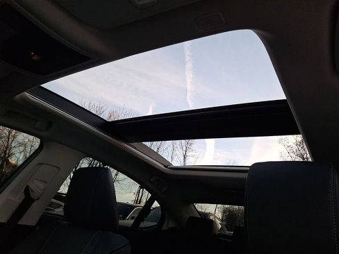 Used 2025 Lexus ES 350 Ultra Luxury w/ Accessory Package (Z1) image 12