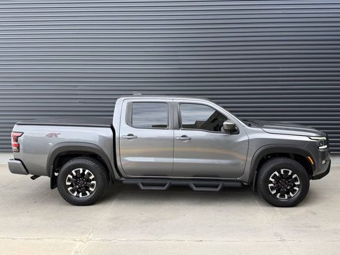 Used 2023 Nissan Frontier PRO-4X w/ Pro Convenience Package AWD/4WD image 11