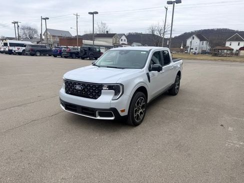 New 2026 Ford Maverick Lariat w/ 4K Tow Package image 3