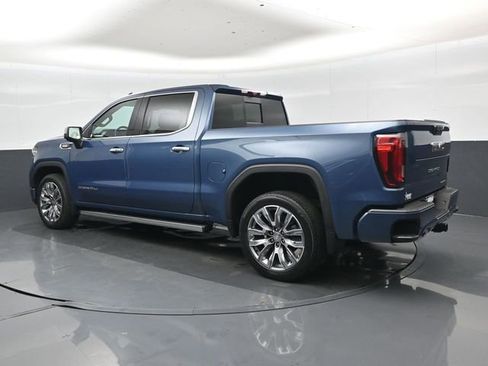 Used 2024 GMC Sierra 1500 Denali AWD/4WD image 7