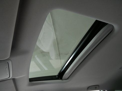 Used 2018 Honda Pilot EX-L image 30