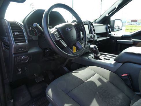 Used 2018 Ford F150 XLT w/ Equipment Group 302A Luxury AWD/4WD image 24