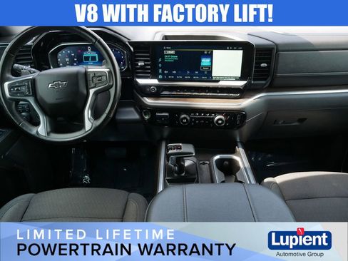 Used 2024 Chevrolet Silverado 1500 LT Trail Boss w/ Protection Package AWD/4WD image 17