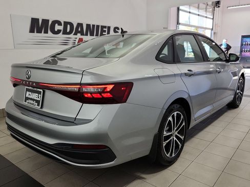 New 2026 Volkswagen Jetta Sport image 4