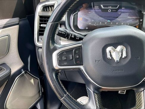 Used 2023 RAM 1500 Limited AWD/4WD image 12