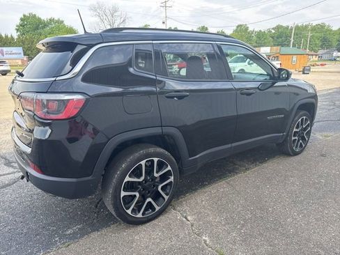Used 2018 Jeep Compass Limited w/ Navigation Group AWD/4WD image 5