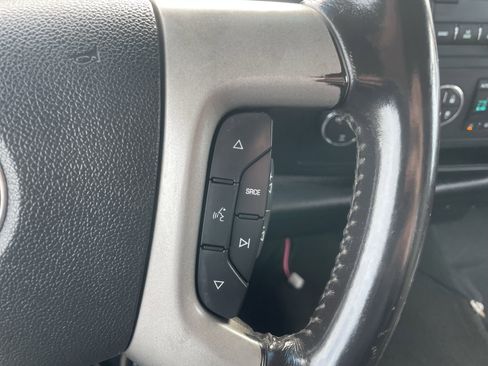 Used 2008 Chevrolet Silverado 2500 LT w/ 1LT Convenience Package image 17