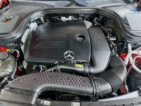 Used 2020 Mercedes-Benz GLC 300 image 29