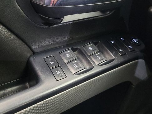 Used 2018 Chevrolet Silverado 1500 LT w/ All Star Edition AWD/4WD image 27