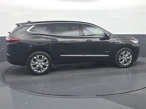 Used 2021 Buick Enclave Avenir w/ Avenir Technology Package image 8