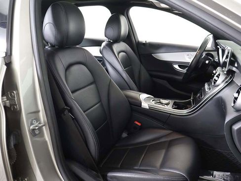 Used 2019 Mercedes-Benz C 300 4MATIC Sedan image 32