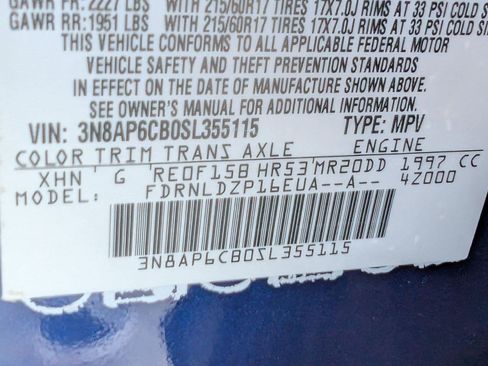 Certified 2025 Nissan Kicks SV w/ Charging Package AWD/4WD image 22