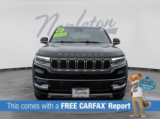 Used 2023 Jeep Wagoneer Series III w/ Preferred Equipment Group AWD/4WD video 2