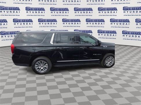 Used 2024 GMC Yukon XL Denali image 9