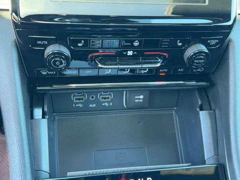 New 2025 Jeep Grand Cherokee L Laredo w/ Luxury Tech Group I image 27