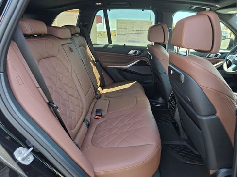 New 2026 BMW X5 xDrive40i w/ Executive Package AWD/4WD image 13