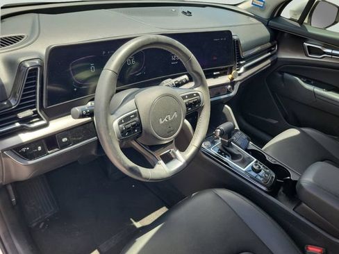 Used 2024 Kia Sportage EX FWD image 18