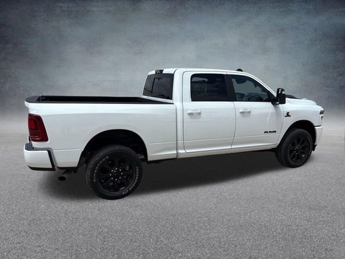 Used 2025 RAM 2500 Laramie w/ Night Edition AWD/4WD image 5