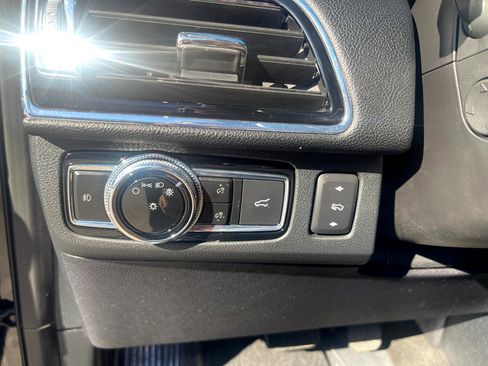 Used 2021 Lincoln Navigator Reserve image 30