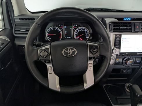 Used 2023 Toyota 4Runner TRD Sport AWD/4WD image 17