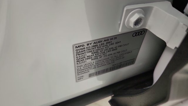 Used 2025 Audi Q7 3.0T Premium Plus w/ Premium Plus Package AWD/4WD image 83