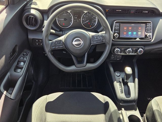 Used 2024 Nissan Kicks S FWD image 7