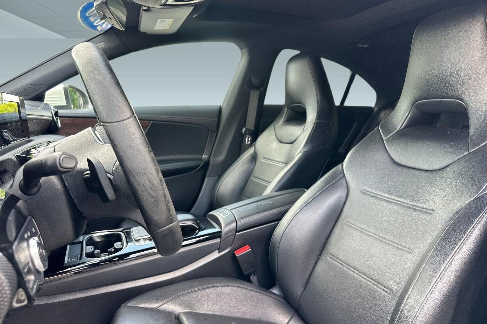 Used 2020 Mercedes-Benz CLA 250 image 27