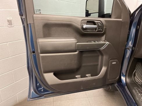 Used 2020 GMC Sierra 1500 AT4 w/ AT4 Premium Package image 24