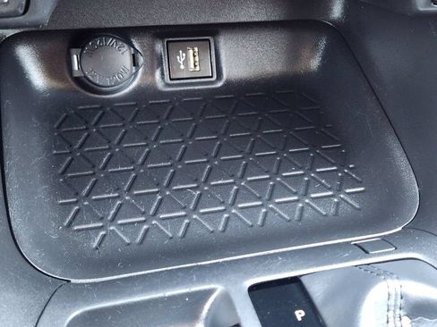 Used 2024 Toyota RAV4 XLE w/ Convenience Package FWD image 22