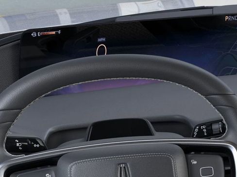 New 2025 Lincoln Navigator Reserve w/ Jet Appearance Package image 13