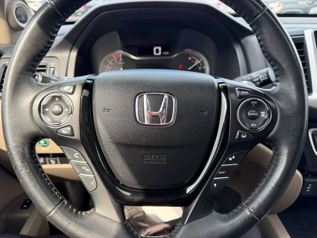 Used 2016 Honda Pilot Touring image 19