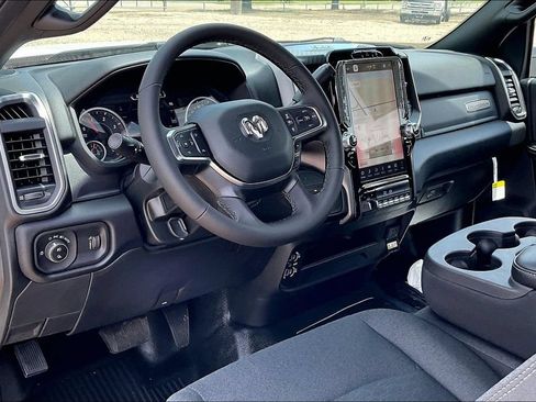 New 2026 RAM 5500 4x4 Regular Cab image 4