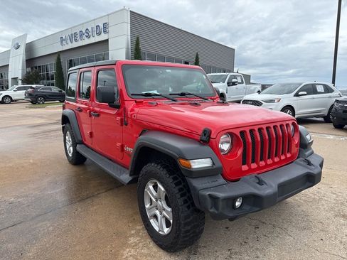 Used 2020 Jeep Wrangler Unlimited Sport S AWD/4WD image 1