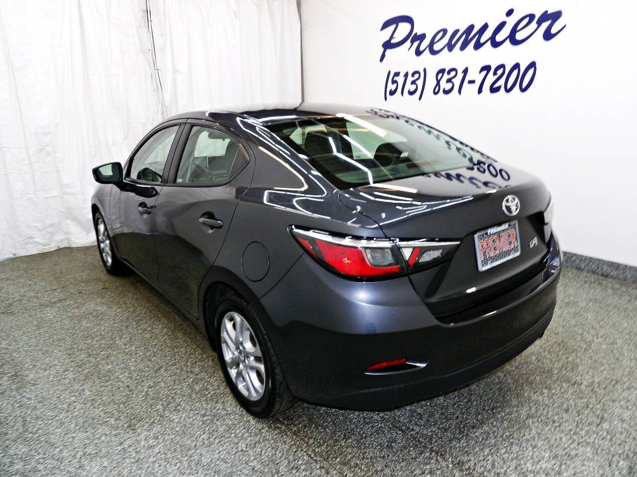Used 2017 Toyota Yaris iA FWD image 4