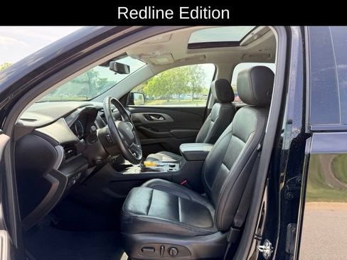 Used 2020 Chevrolet Traverse Premier w/ Redline Edition AWD/4WD image 8