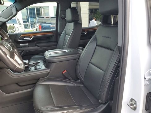 Used 2022 GMC Sierra 1500 Denali image 19