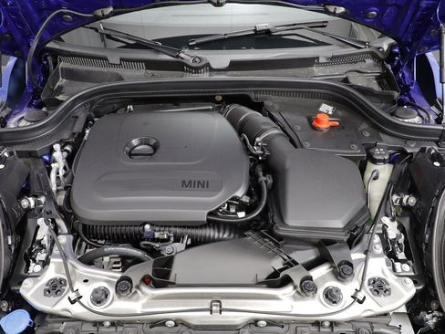 New 2026 MINI Cooper 2-Door Hardtop image 23