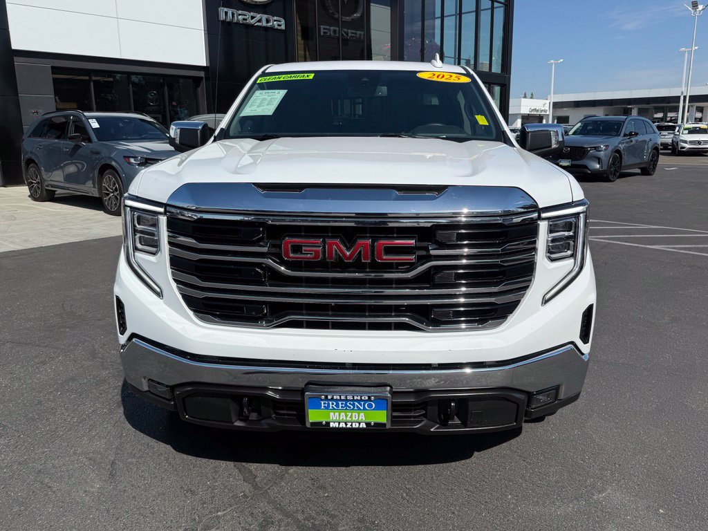 Used 2025 GMC Sierra 1500 SLT AWD/4WD image 3