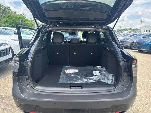 Used 2025 Nissan Kicks SR AWD/4WD image 22