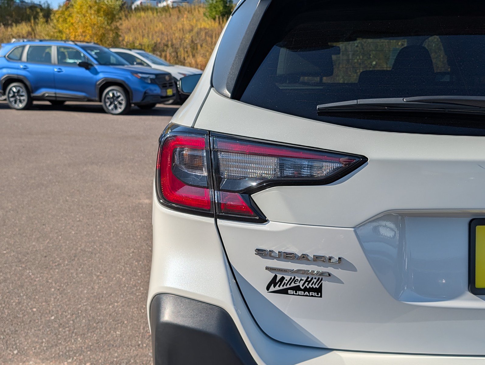 Used 2023 Subaru Outback Premium AWD/4WD image 17