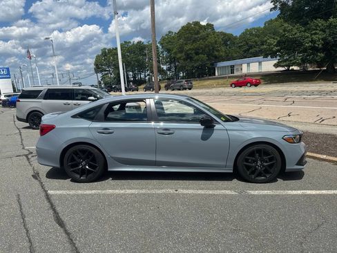 Used 2024 Honda Civic Sport image 1
