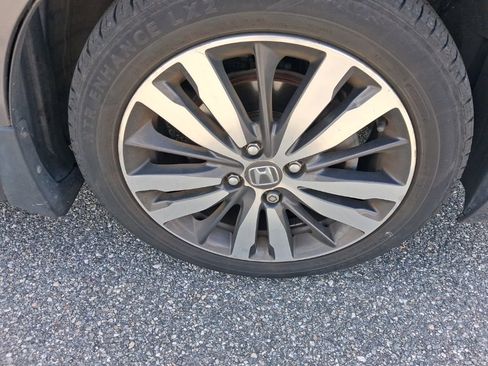 Used 2015 Honda Fit EX image 12