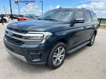 Used 2024 Ford Expedition XLT