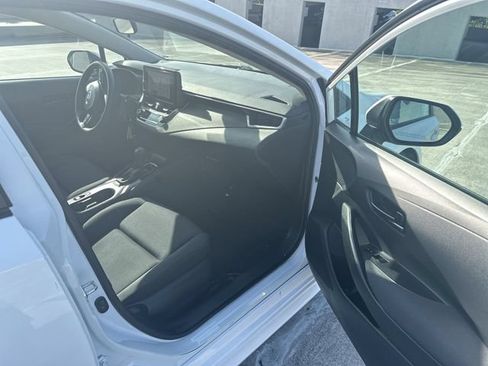 Used 2024 Toyota Corolla LE FWD image 29