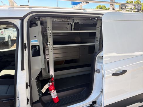 Used 2018 Ford Transit Connect XL FWD image 20